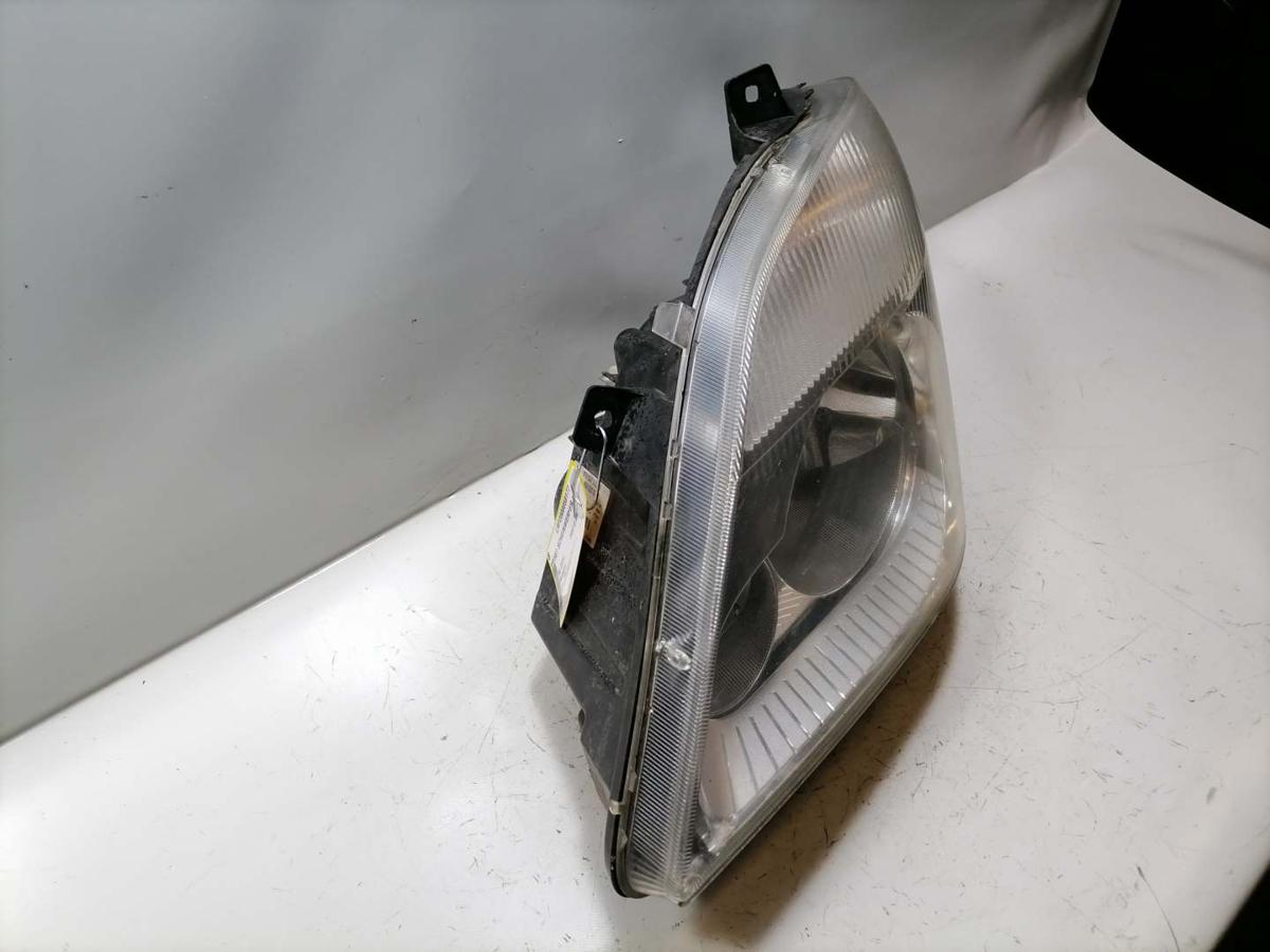 Mercedes Sprinter 906 original Scheinwerfer vorn links Halogen Bj.2010